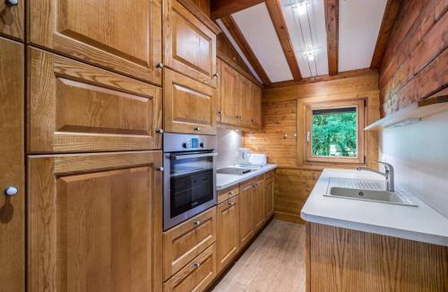 Le Planellet Ski Chalet | Chalet plein soleil 2 chambres à Megève, proche pistes - FR-1-453-255