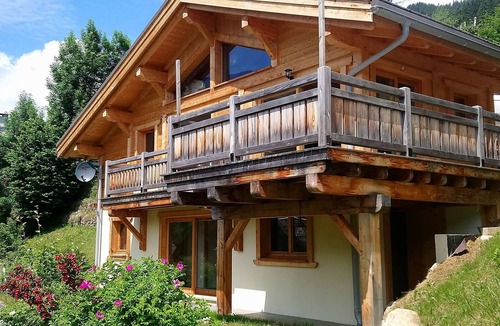Beaufort Ski Chalet | Chalet récent, calme, 8 pers, exposé sud avec terrasse ensoleillée à Arêches-Beaufort