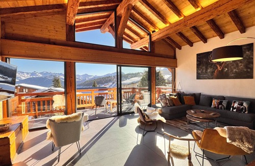 Les Saisies Ski Chalet | Chalet ski in ski out | Les Saisies center | 12 pers | Sauna