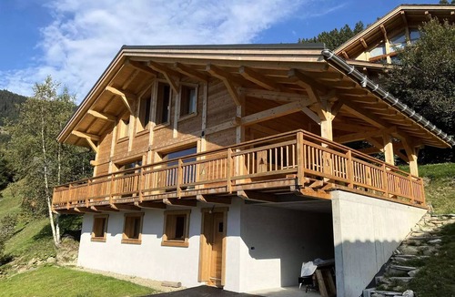 Beaufort Ski Chalet | Chalet - Stunning view, chalet nature, recent, 15 pers., ideal holiday, wifi. Ranked 3 ears GDF