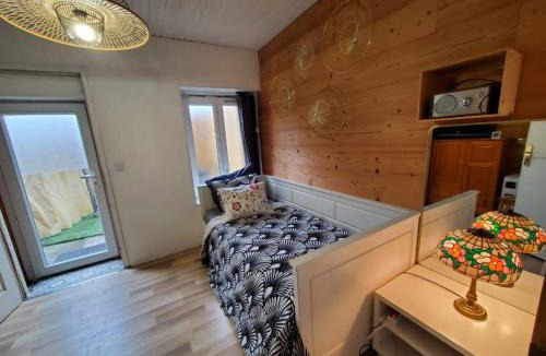 Albertville Apartment | Chambre indépendante tout confort avec douche et WC privés