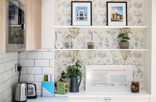 Vincent Square Apartment | Charming 1BR Central London Retreat