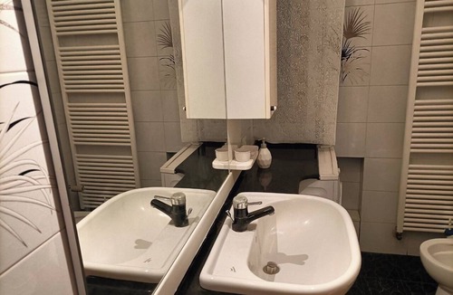 Castel Maggiore Apartment | Charming 2-bedroom apartment with AC and WiFi in welcoming Bologna