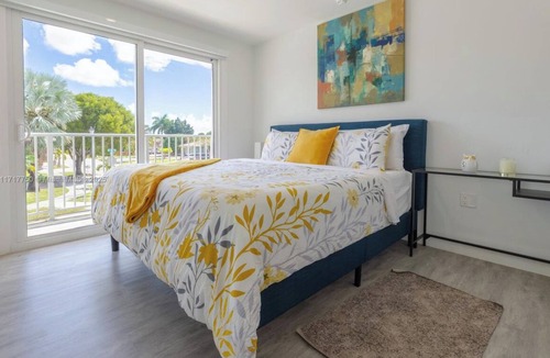 Naranja House | Charming 3-bedroom townhome between Miami and The Keys!