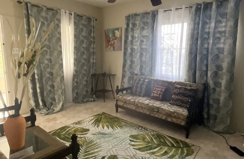 Ocho Rios Villa | Charming 3-bedroom villa with WiFi and AC in Ocho Rios