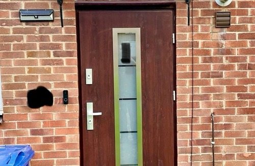 Banbury House | Charming 4-Bed Home, Priv Entrance, Garden, Modern Kitchen, Spacious Living Area