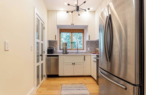 Sag Harbor Apartment | Charming Accommodations in the Hamptons