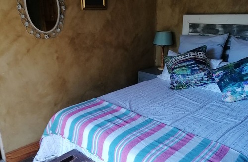 Bethulie Bed & Breakfast | Charming B&B Room with Garden View in Bethulie