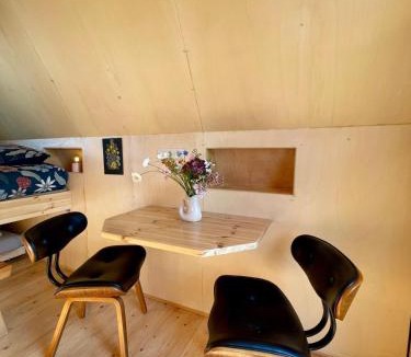 Hem Other | Charming cabin Avondgloed in farmer's orchard