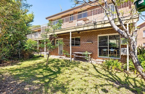 Moruya Heads Apartment | Charming Coastal Apartment in Moruya Heads
