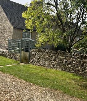 Great Rissington House | Charming Cottage, Great Rissington, Cotswolds