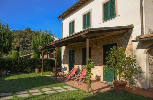 Iano Apartment | Charming ground floor apartment near San Gimignano and Volterra