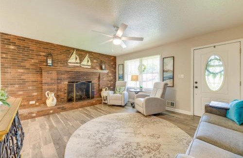 Arlington House | Charming Jonesville Home w/Grill - Near Wineries!