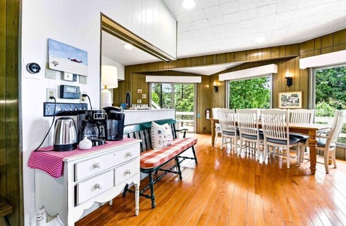 Nekoosa House | Charming Lake Camelot Family Retreat