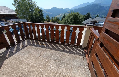 Cohennoz Apartment | Charming studio with breathtaking view of the Aravis mountain range