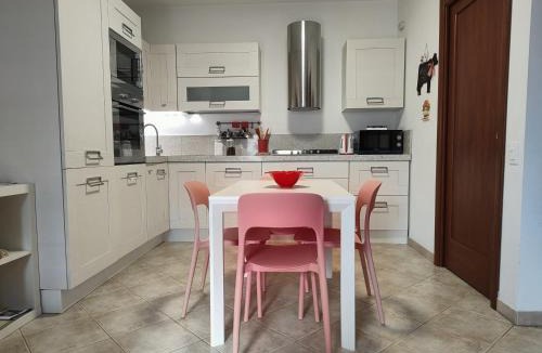 Ponsacco Apartment | Cherry House: Giardino Privato & Relax vicino Pisa