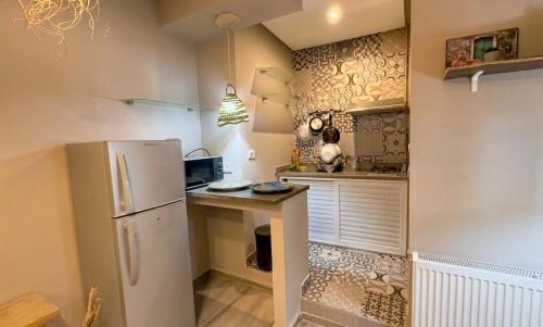 Sidi Abdel Aziz Apartment | Chic Duplex in La Marsa Private Entrance & Cozy