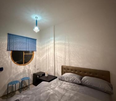 Khlong Nung Hostel | Chics Resort ชิคส์รีสอร์ท