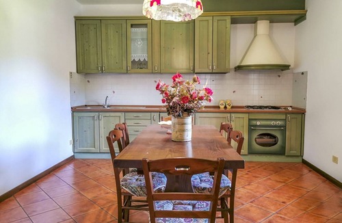 Lisciano Niccone Villa | Ciaramicola - Fourteen Bedroom Villa, Sleeps 28