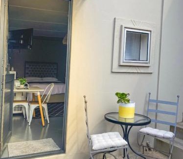 Malmesbury Apartment | Cinsaut Accommodation