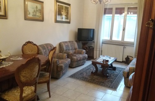 Piacenza Apartment | CLASSIC APARTMENT WITH 2 LARGE ROOMS AND 2 BALCONIES