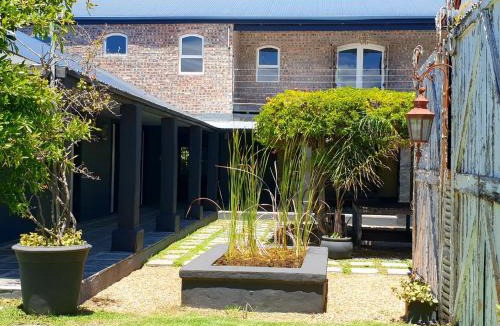 Bergvliet House | CLEMENT ONE, a villa for family & friends