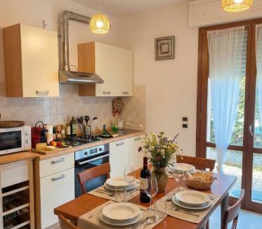 Arezzo Apartment | Cleos Home con Giardino Privato e Free Parking