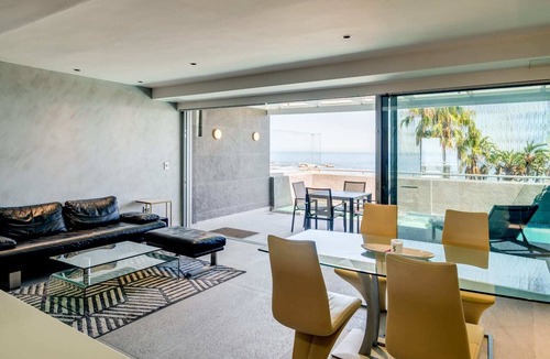 Clifton Apartment | Clifton Holiday Apartment w/beautiful views (Clifton Palm Views)