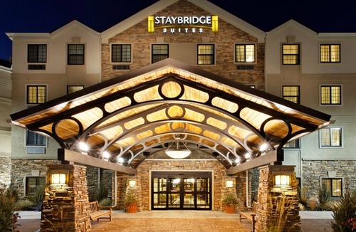 Lanham Apartment | Close to Metro & Amtrak Station | 24 Hour Business Center + Fitness Center