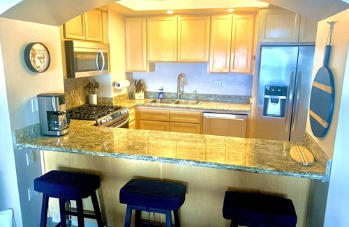 Playas de Rosarito Condo | Club Marena K38 Wine & Waves Retreat. Five star Resort at world class surf break