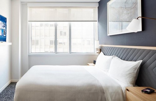 Connecticut Ave - K Street Hotel | Club Quarters Hotel White House, Washington DC