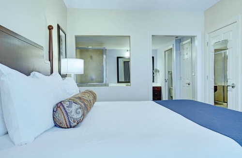 Old Town Alexandria Resort | Club Wyndham Old Town Alexandria