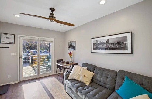 Barre Circle House | Co's Corner