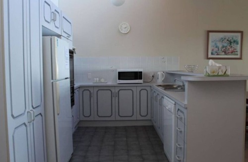Denhams Beach Apartment | Coastal Retreat Unit 5