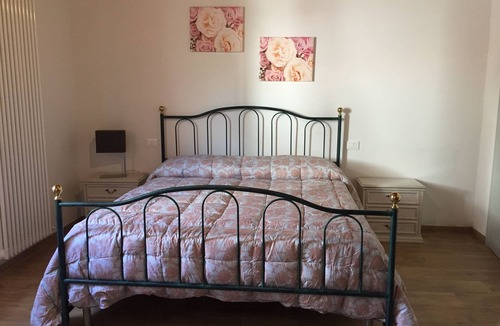Volterra Other | Comfort apartment in farmhouse with swimming pool