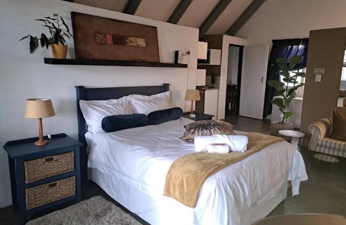 Erasmuskloof House | Comfortable accommodation in a tranquil environment