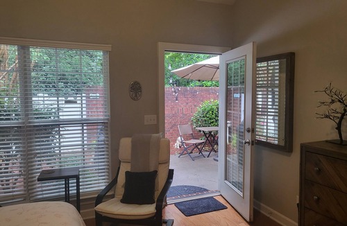 Winston - Salem House | Comfortable, covenient, quaint