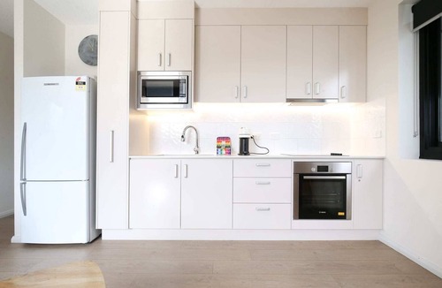 Batemans Bay Apartment | Comfy 2-Bedroom Apartment with a Clyde River View