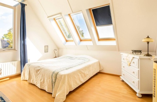 Hoorn House | Comfy holiday home in Hoorn with French balcony