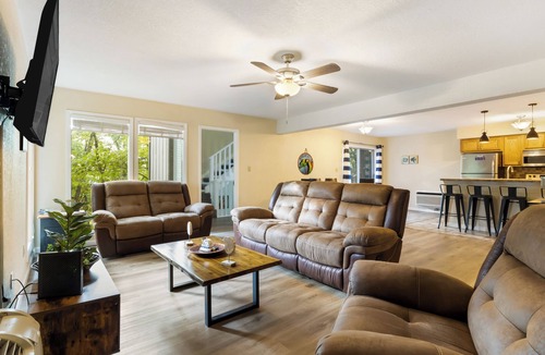 Lake of the Ozarks Cottage | Community Pools, Deck: Dog-friendly Ozarks Retreat