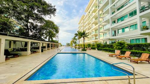 La Boquilla Apartment | Comodos Aptos en Morros3 con salida directa a la playa, piscina & parking