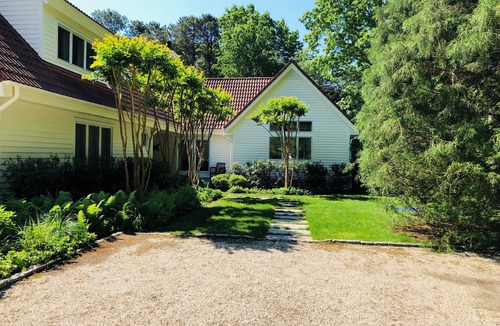 Wainscott Woods House | Completely Renovated Home on ~2 Private Acres, Near Beach/Town