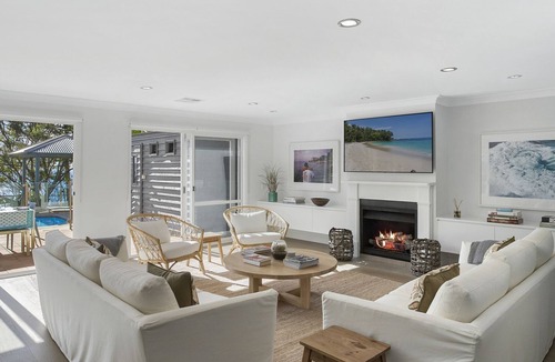 Whale Beach House | Constance of Whale Beach by TCC
