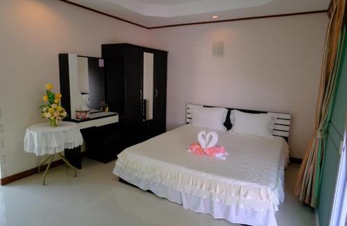 Bueang Sam Phan Resort | Cool Cat House ครูแคทเฮาส์