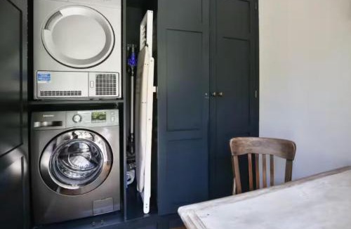 Hook Norton Apartment | Cosy 1-Bedroom Cottage Retreat in Oxfordshire