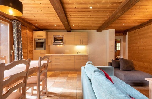 Tignes le Lac Apartment | Cosy apartment in Tignes with garden