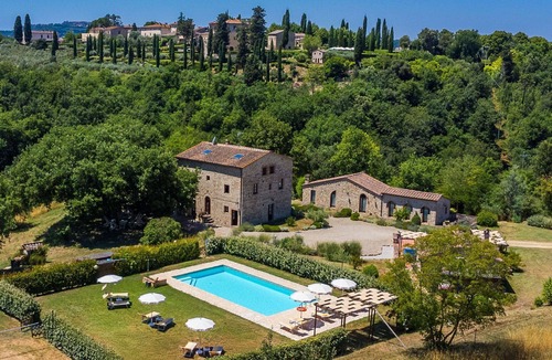 Collalto House | Cosy apartment in villa for 12 guests with A/C, private pool, WIFI, TV, patio and panoramic view