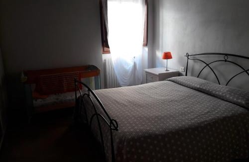 Castelfranco di Sopra Apartment | Cosy Apartment in Castelfranco Piandisco 70 m² Parking