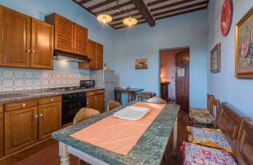Terricciola Apartment | Cosy apartment for 6 guests with WIFI and TV