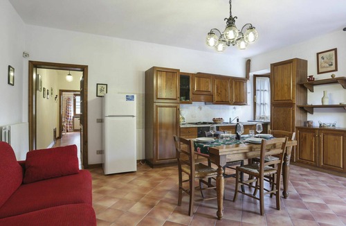 Terricciola House | Cosy apartment in villa for 7 guests with WIFI, pool, TV, terrace and pets allowed